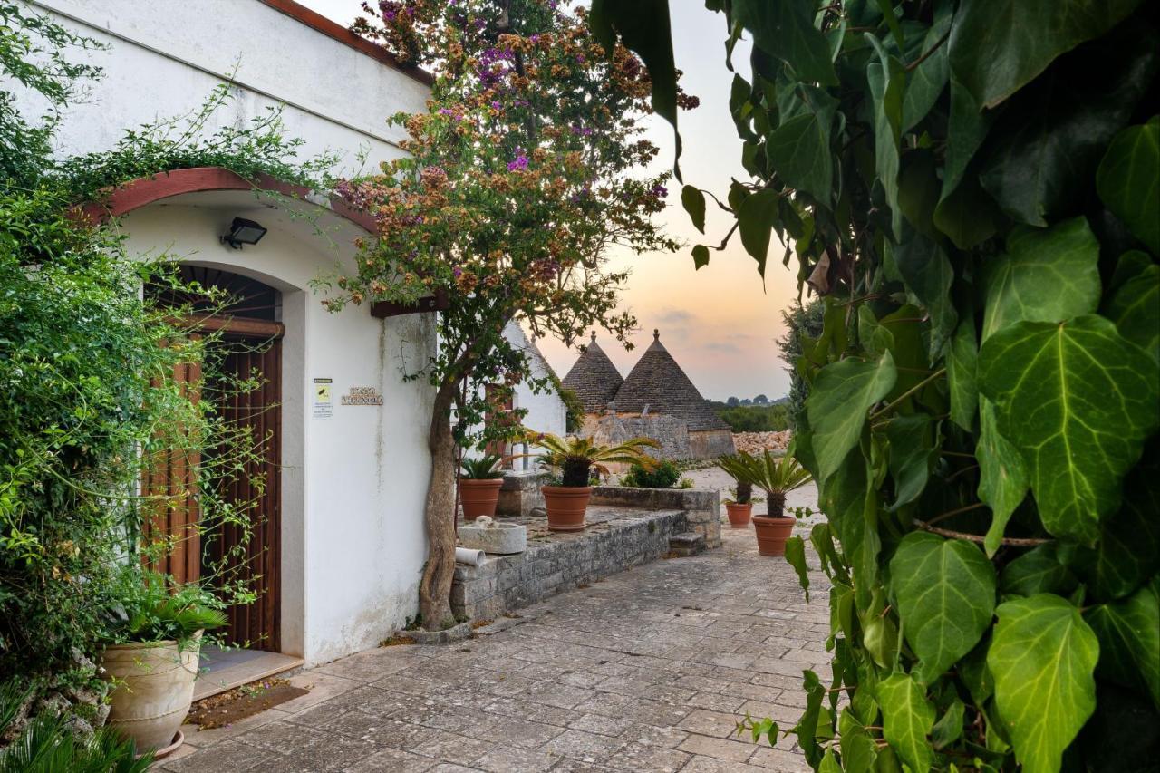 Masseria Guadiano Vecchio Санта-Лючия Экстерьер фото